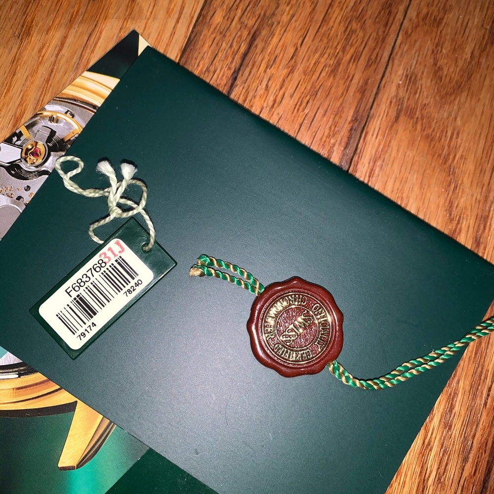 Rolex - Picture 3 of 3